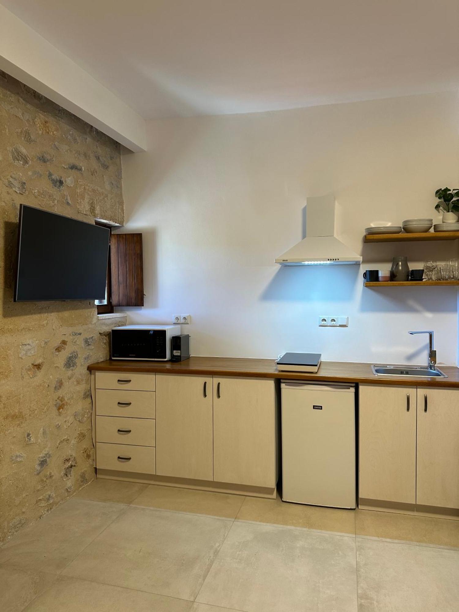 Papanestoras Apartments Kardhamili Luaran gambar
