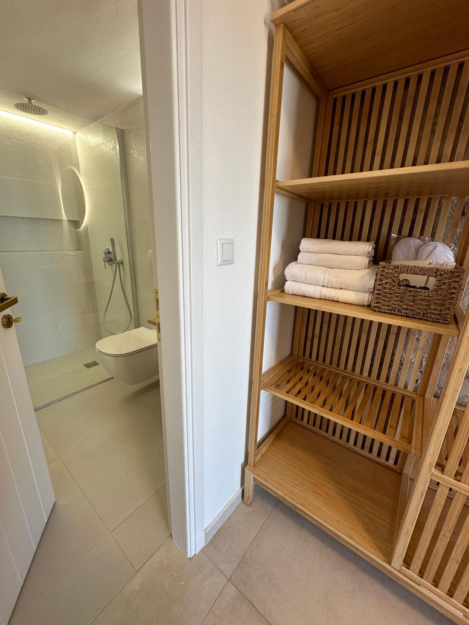 Papanestoras Apartments Kardhamili Luaran gambar