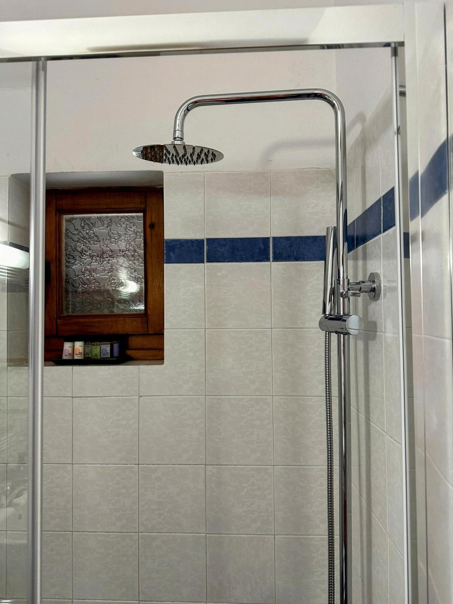 Papanestoras Apartments Kardhamili Luaran gambar